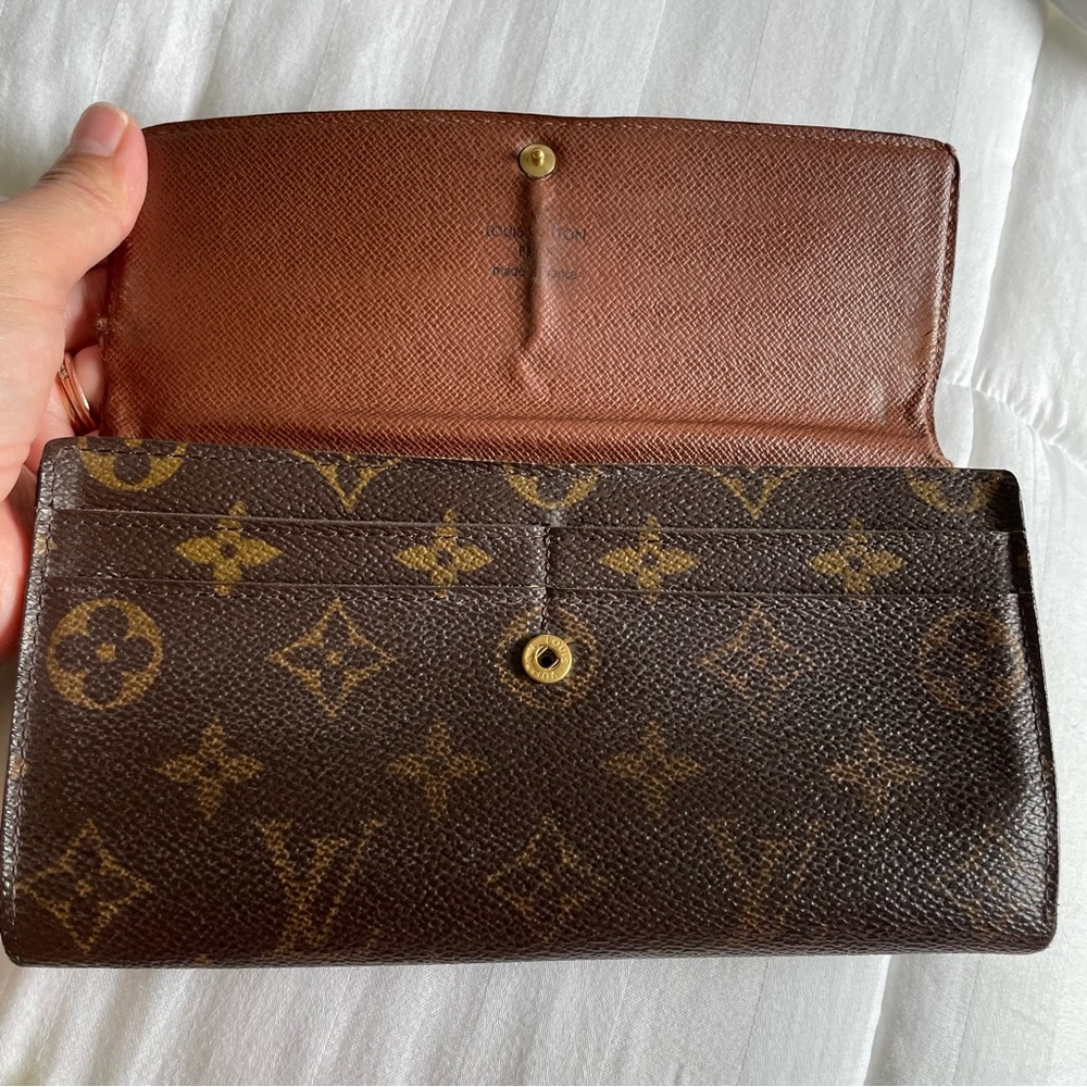 Louis Vuitton Sarah Wallet